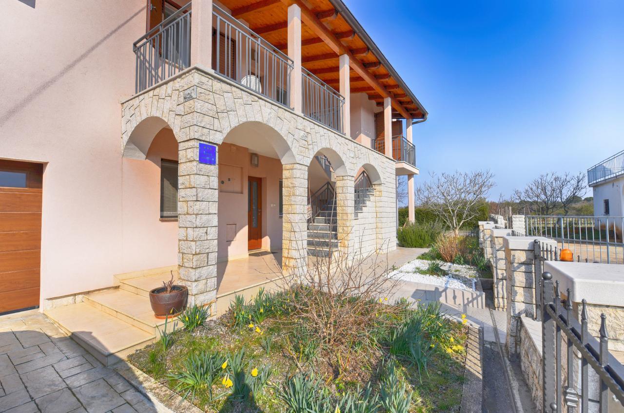 רוביני Apartment Monfiorenzo 1551 מראה חיצוני תמונה